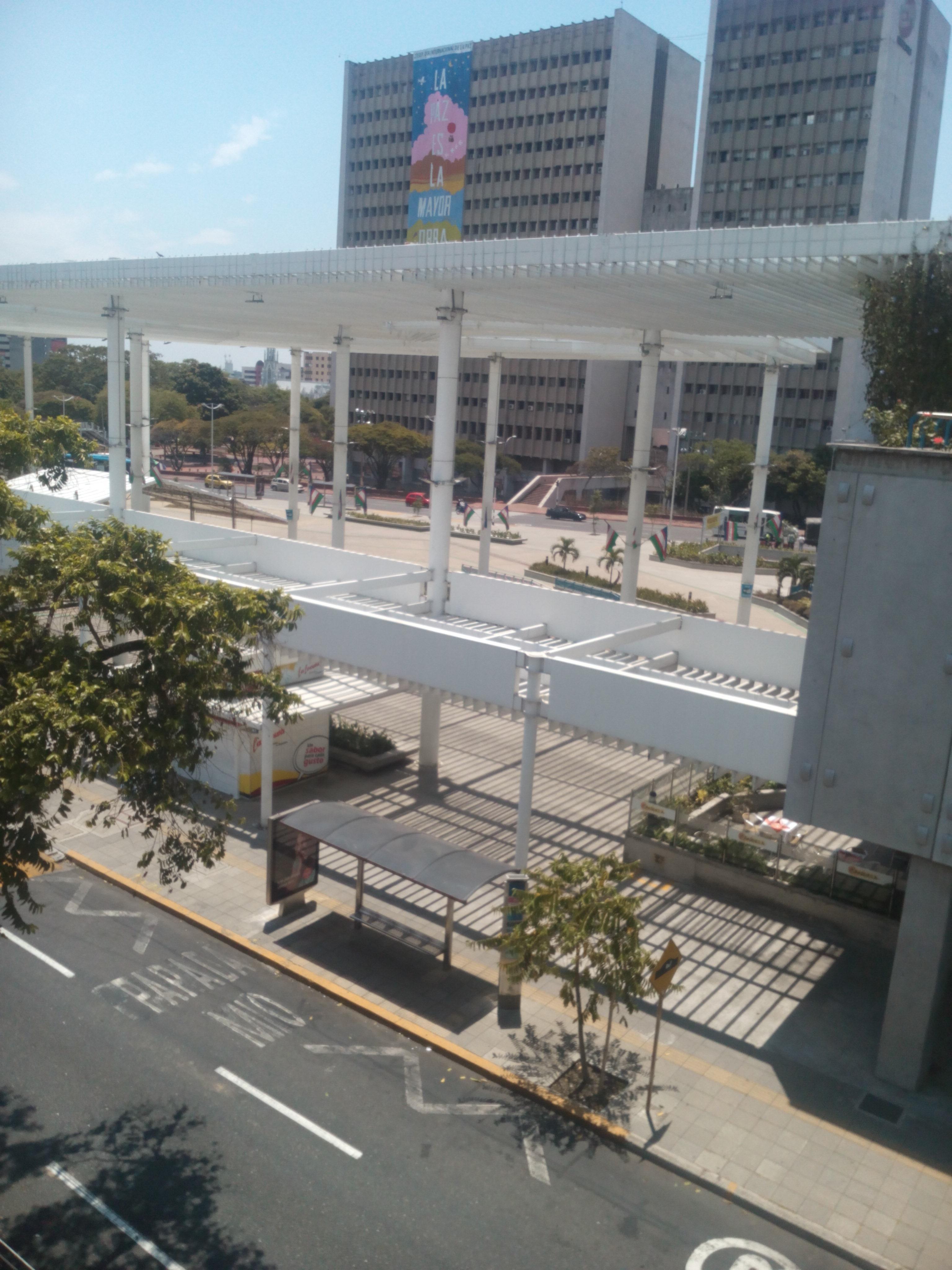 Hotel Cuarta Avenida Cali Exterior photo